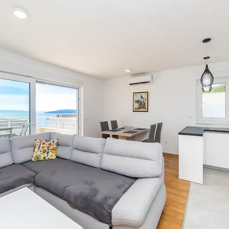 Apartment Luxury Maglica *
